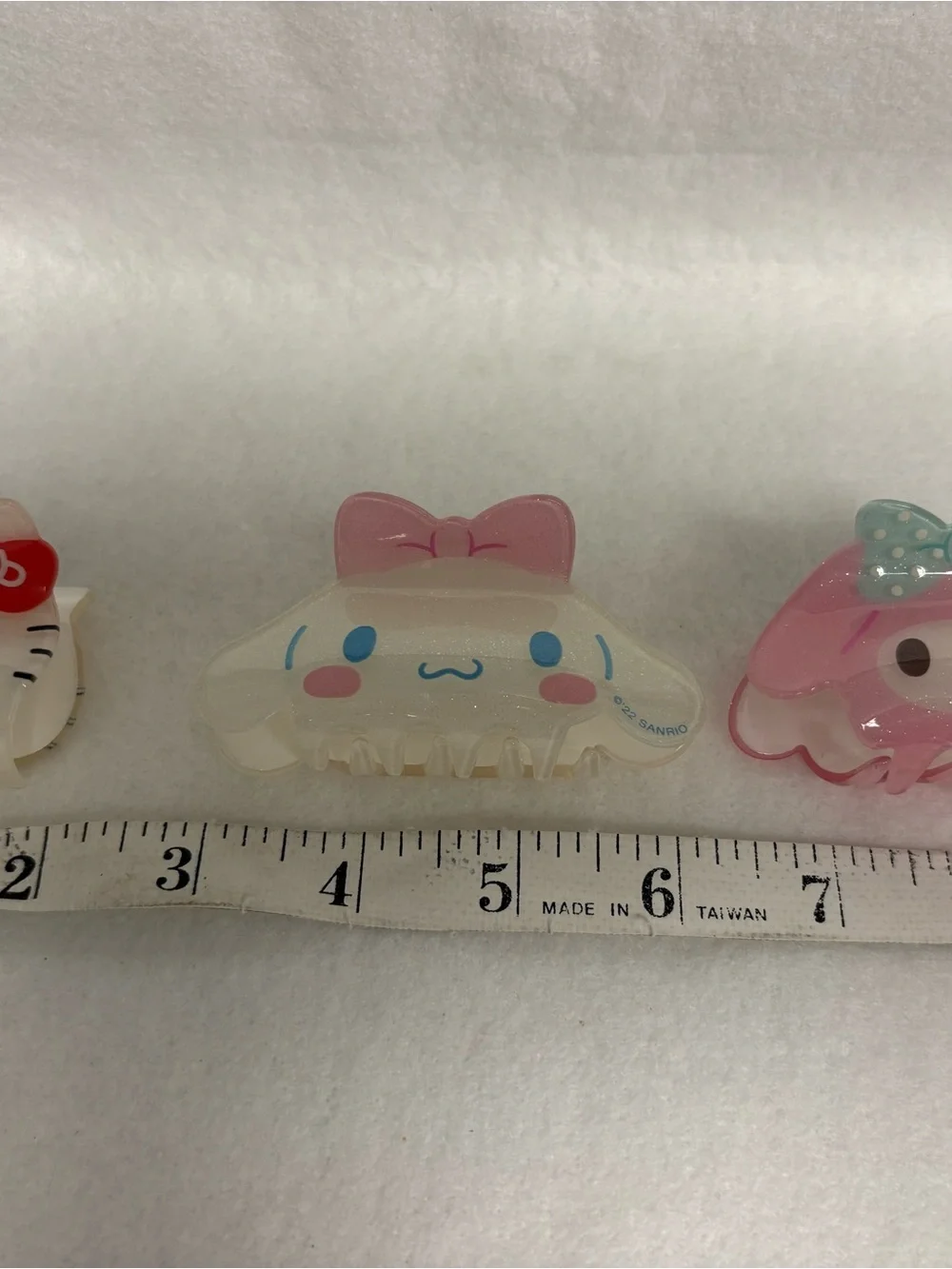 Set of 3 Sanrio Small Plastic Hair Clips Hello Kitty My Melody Cinnamoroll